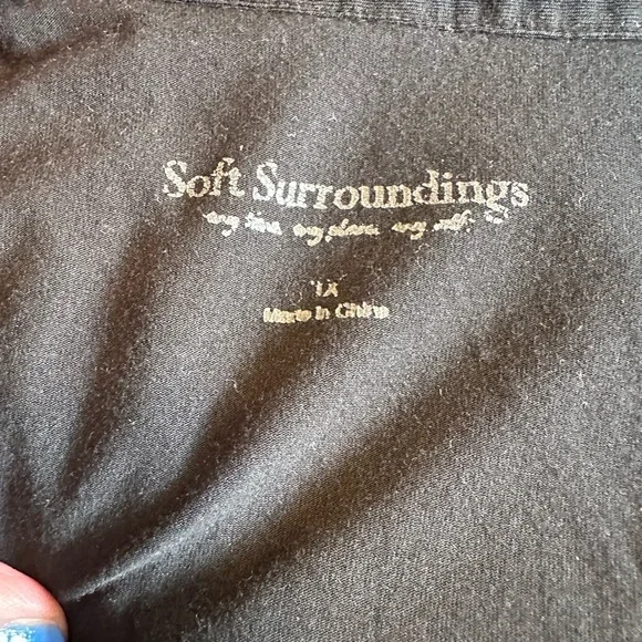 Black Sleeveless Mixed Media Top - Picture 7 of 8